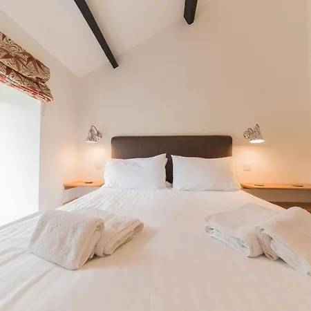 Fellside Coppermines Valley * Coniston